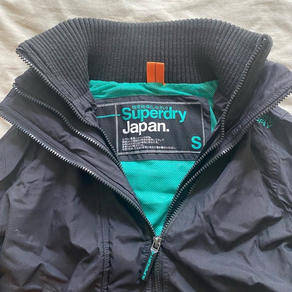 Women’s small superdry jacket - Picture 2 of 2